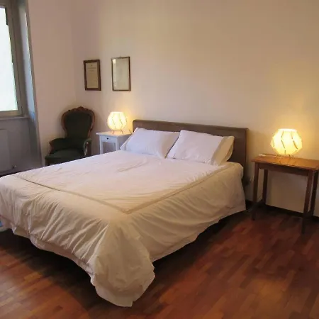 Duma Bed Apartment Como
