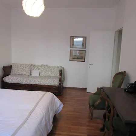 Duma Bed Como